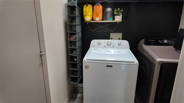 $2,300 | 723 Lady Diana Drive, Davenport, FL 33837