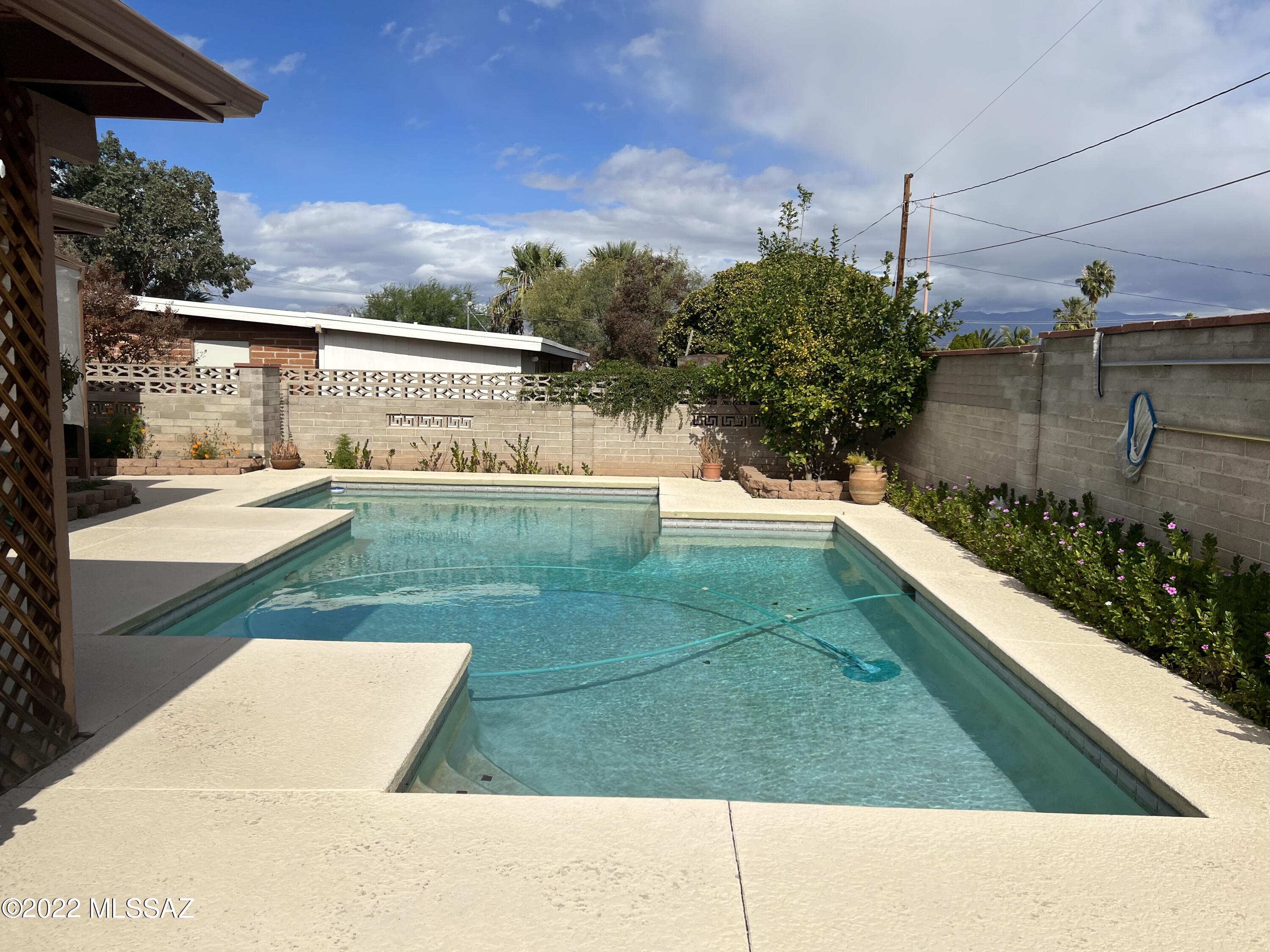 2409 South Prudence Road Tucson, AZ 85710 - Photo 23 of 28 Gallery Image 23