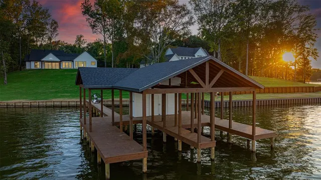 $250,000 | 642 North Private Road, Leesburg, TX 75451