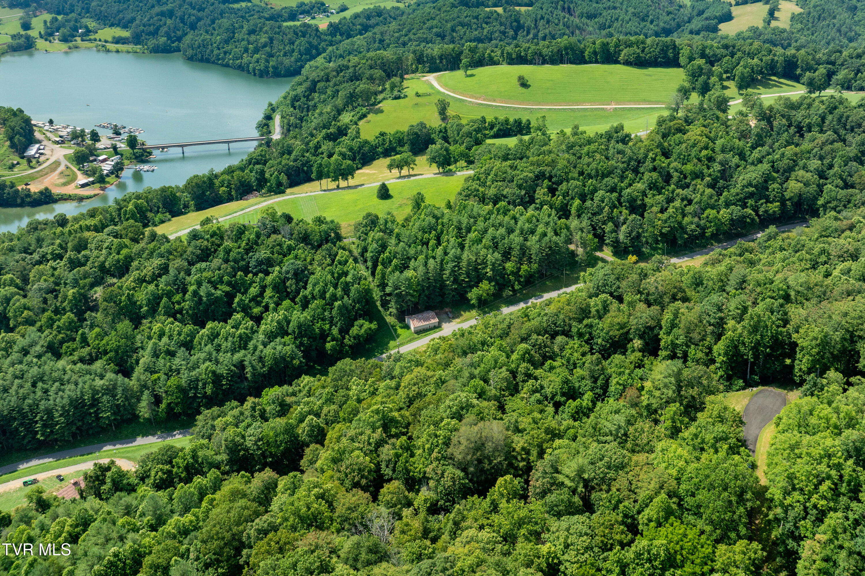 Lot 32 Lake Ridge Road, Unit 32 Butler, TN 37640 - Photo 14 of 30 Lot 32 (14 of 29)