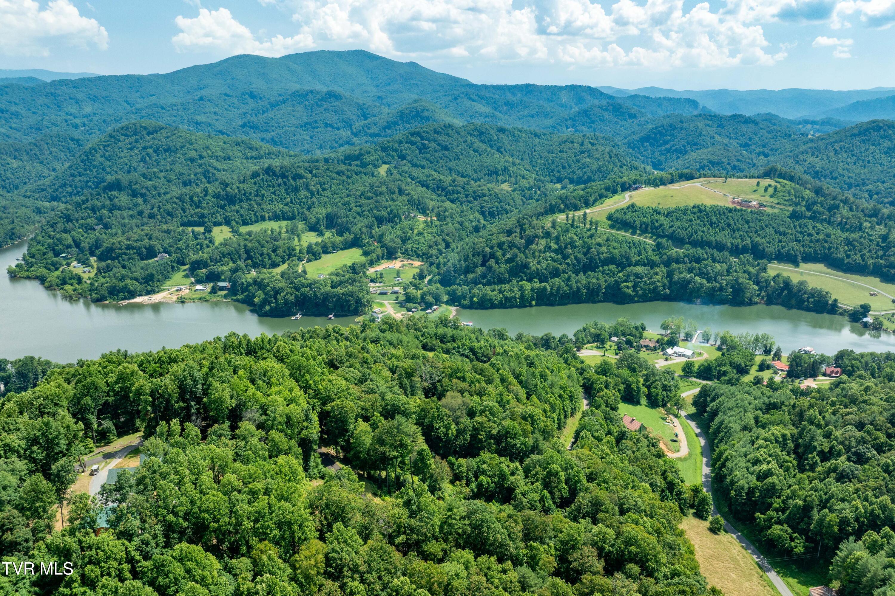 Lot 32 Lake Ridge Road, Unit 32 Butler, TN 37640 - Photo 24 of 30 Lot 32 (24 of 29)