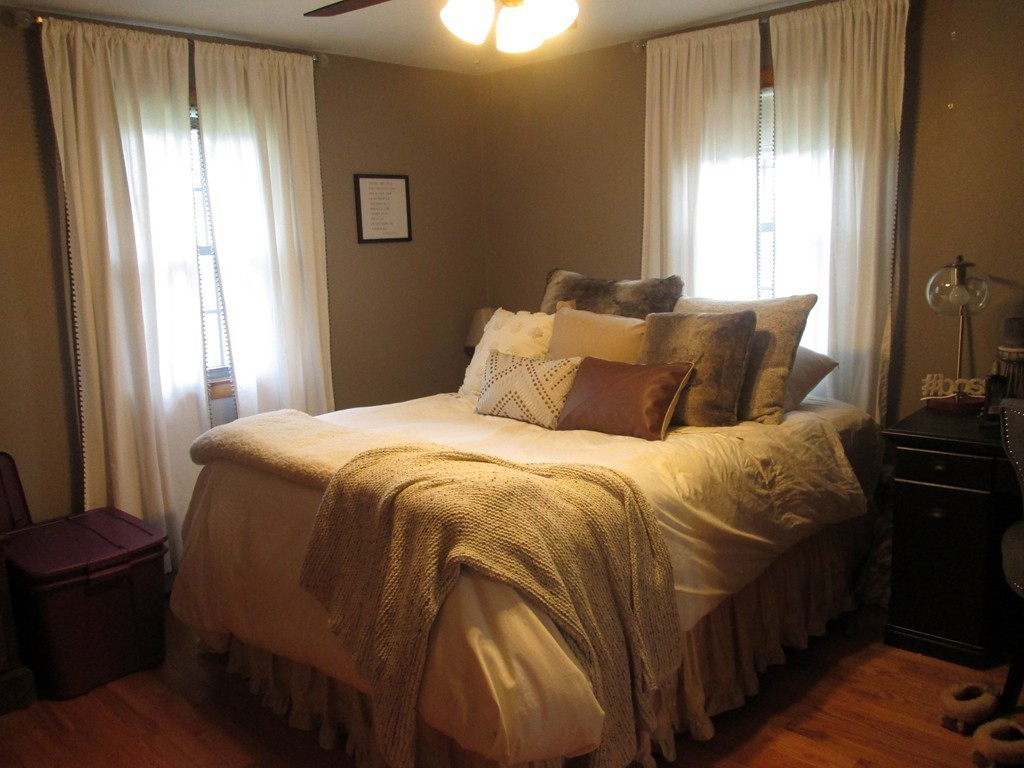1045 Burnett Road Chicopee, MA 01020 - Photo 16 of 29 Gallery Image 16