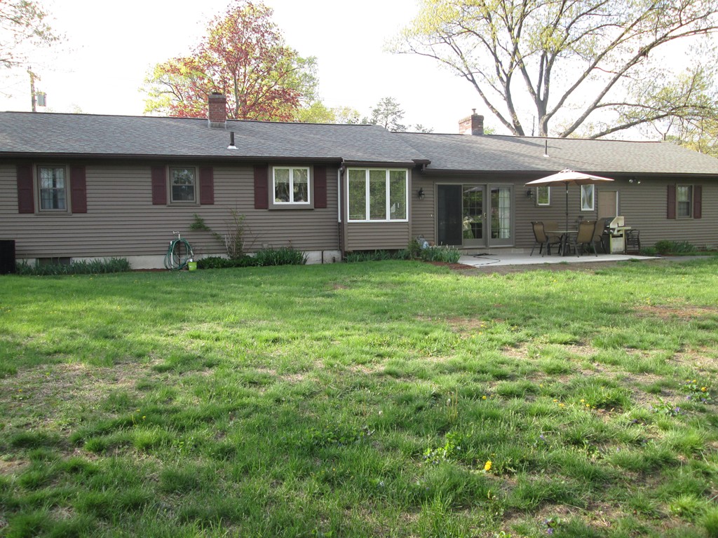 1045 Burnett Road Chicopee, MA 01020 - Photo 27 of 29 Gallery Image 27