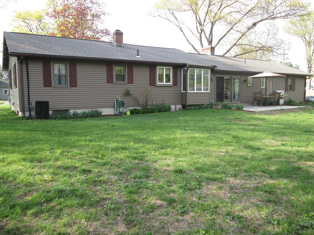 1045 Burnett Road Chicopee, MA 01020 - Photo 28 of 29 Gallery Image 28