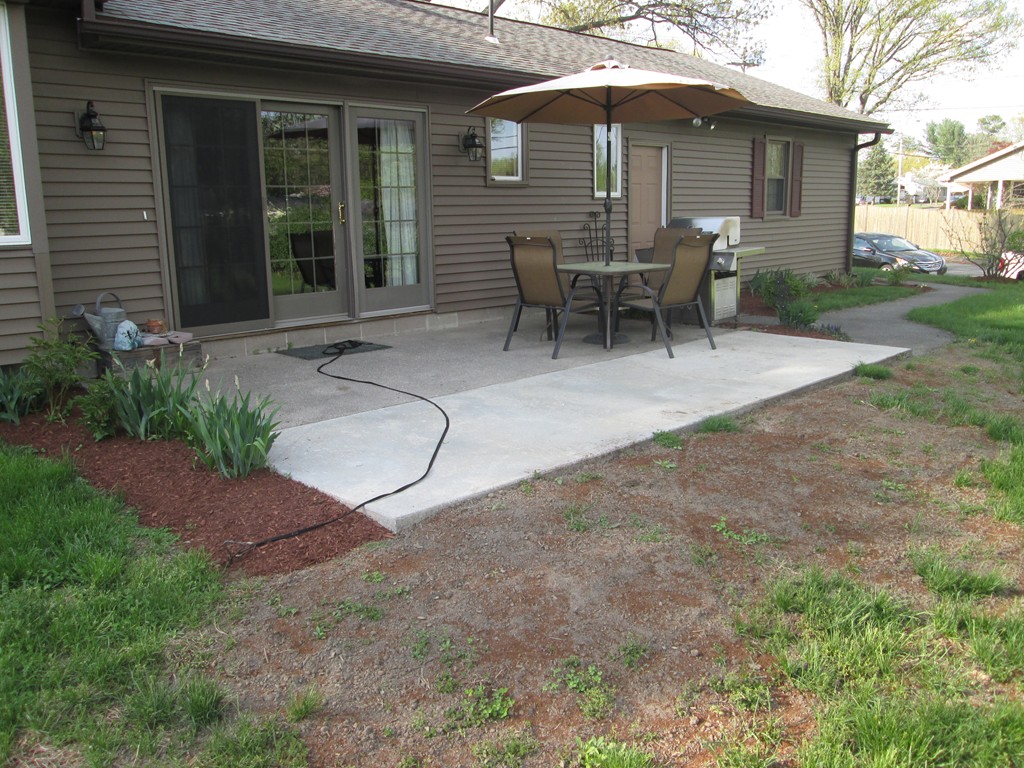 1045 Burnett Road Chicopee, MA 01020 - Photo 29 of 29 Gallery Image 29