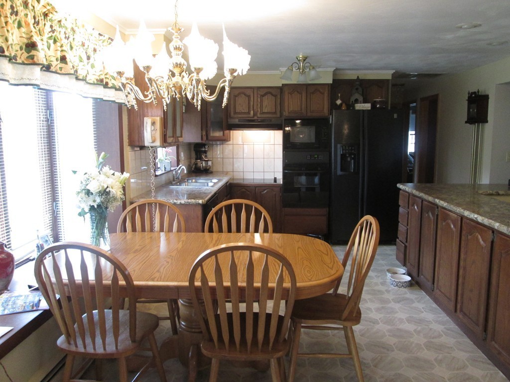 1045 Burnett Road Chicopee, MA 01020 - Photo 6 of 29 Gallery Image 6