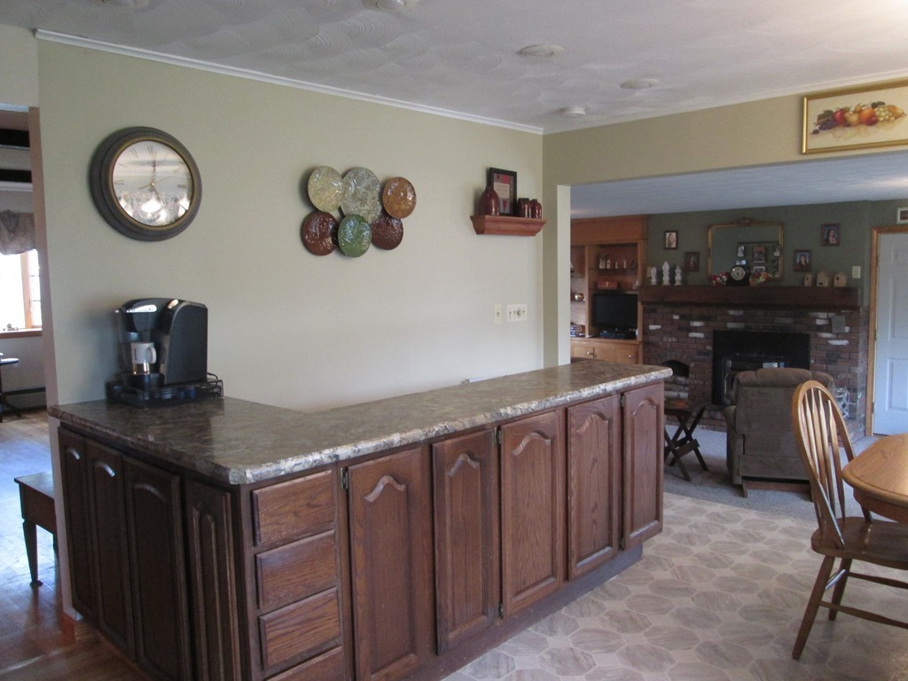 1045 Burnett Road Chicopee, MA 01020 - Photo 7 of 29 Gallery Image 7