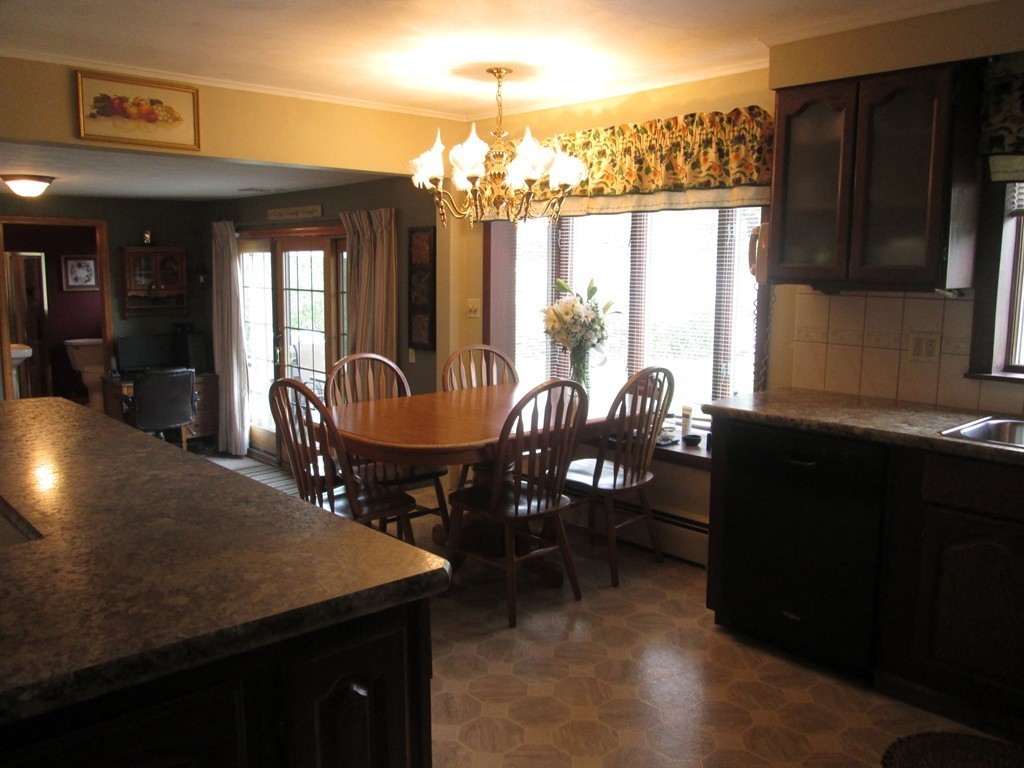 1045 Burnett Road Chicopee, MA 01020 - Photo 9 of 29 Gallery Image 9