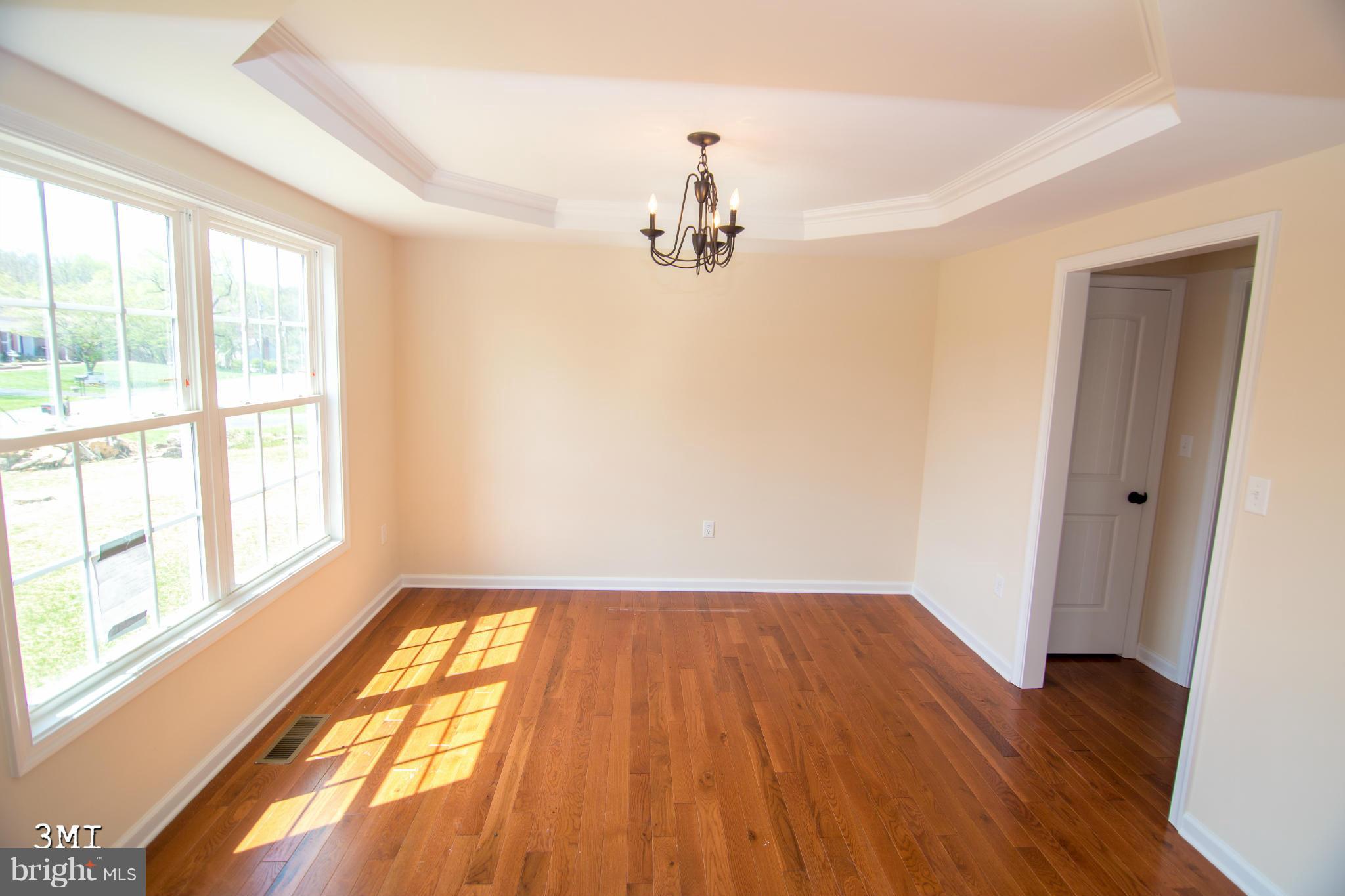 235 Hawick Road Inwood, WV 25428 - Photo 4 of 26 Dining Room