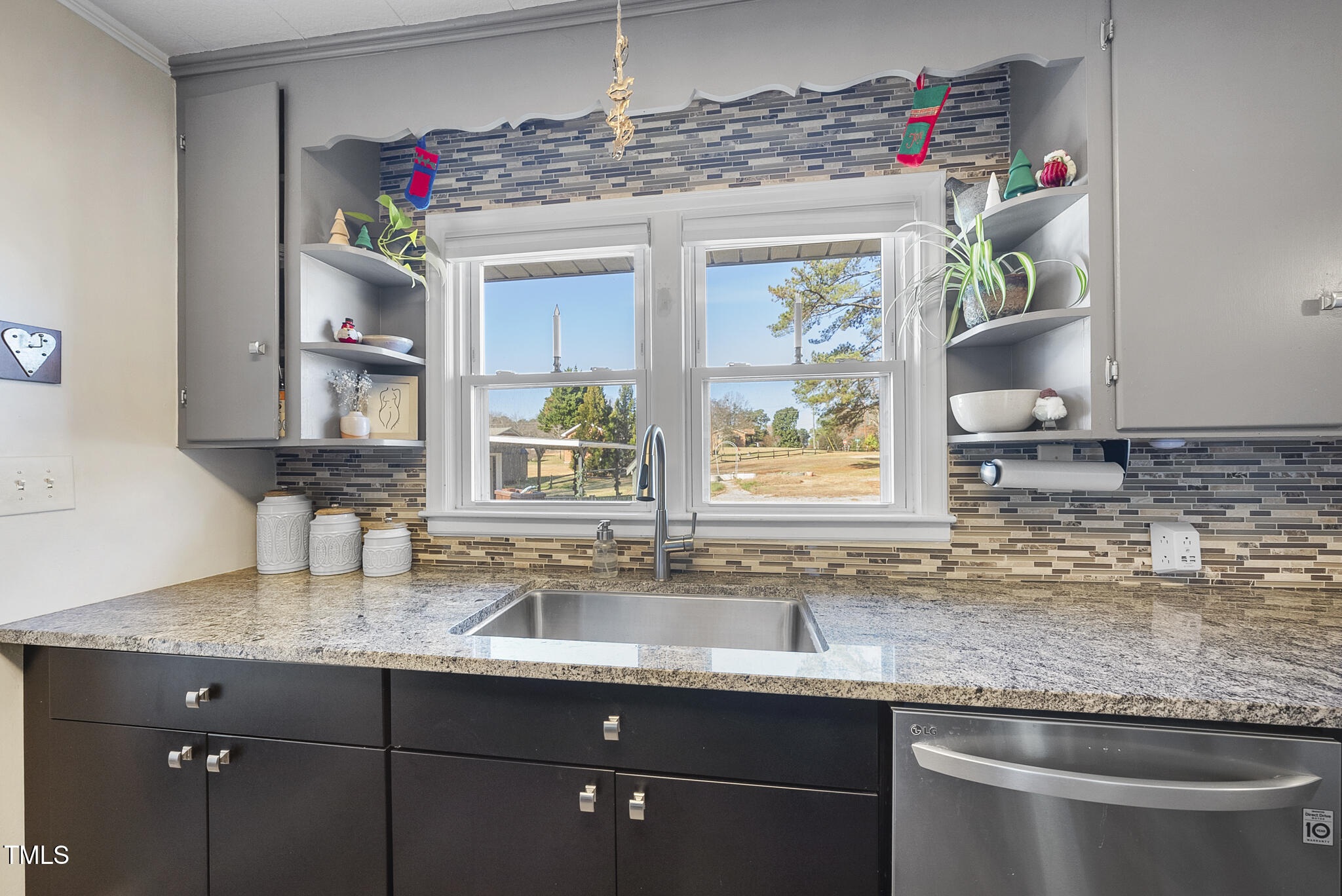 322 Robbins Road Durham, NC 27703 - Photo 23 of 48 023