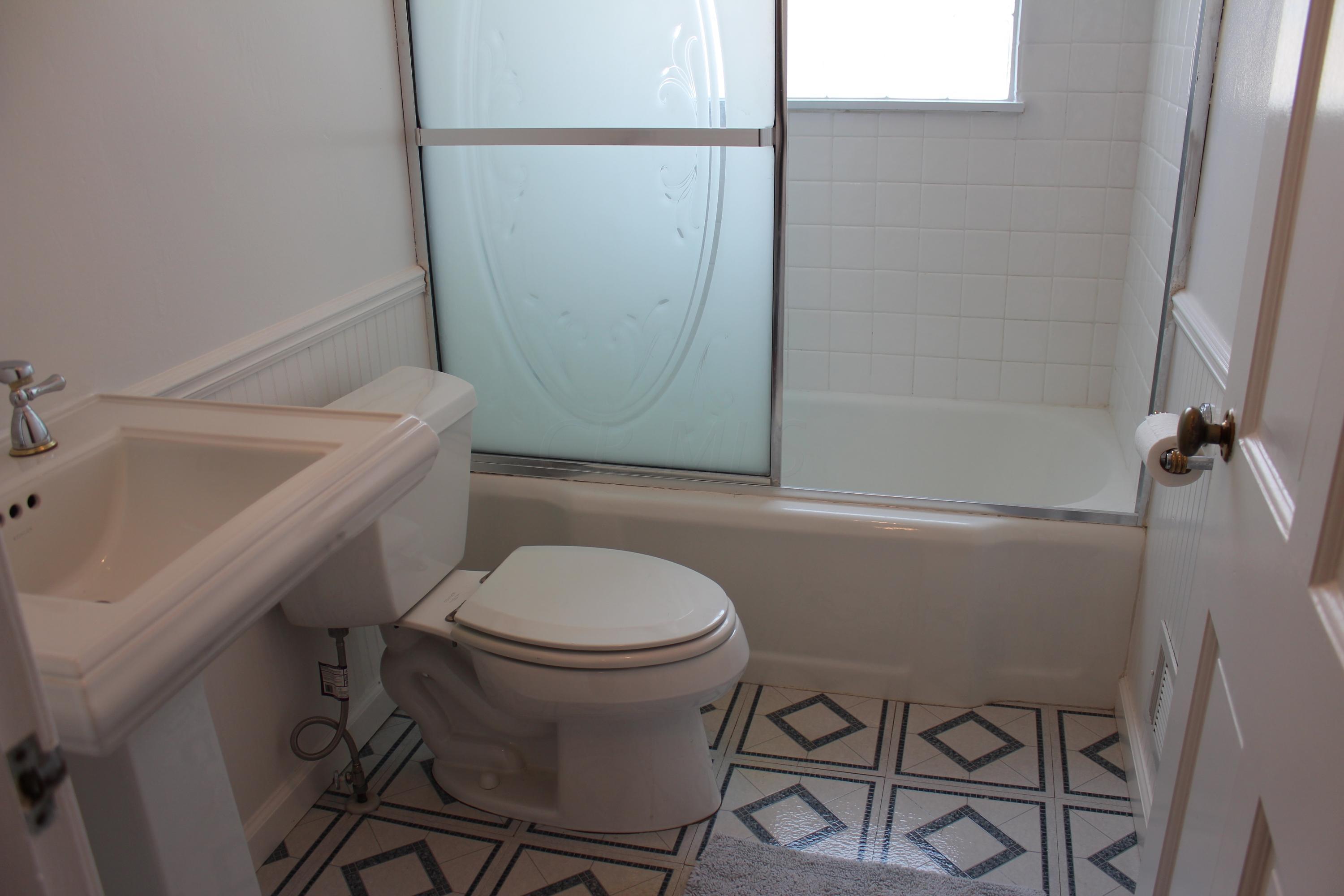 168 North Merkle Road Columbus, OH 43209 - Photo 17 of 29