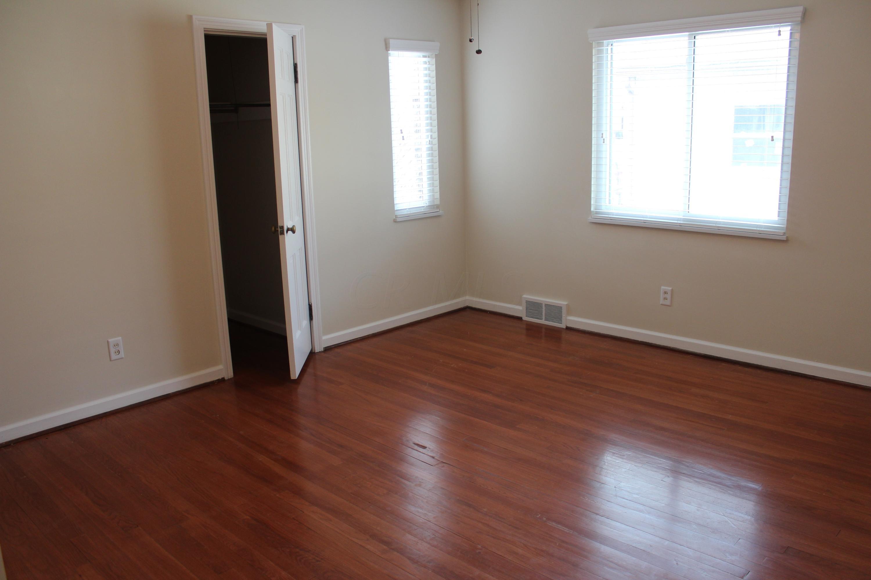 168 North Merkle Road Columbus, OH 43209 - Photo 19 of 29