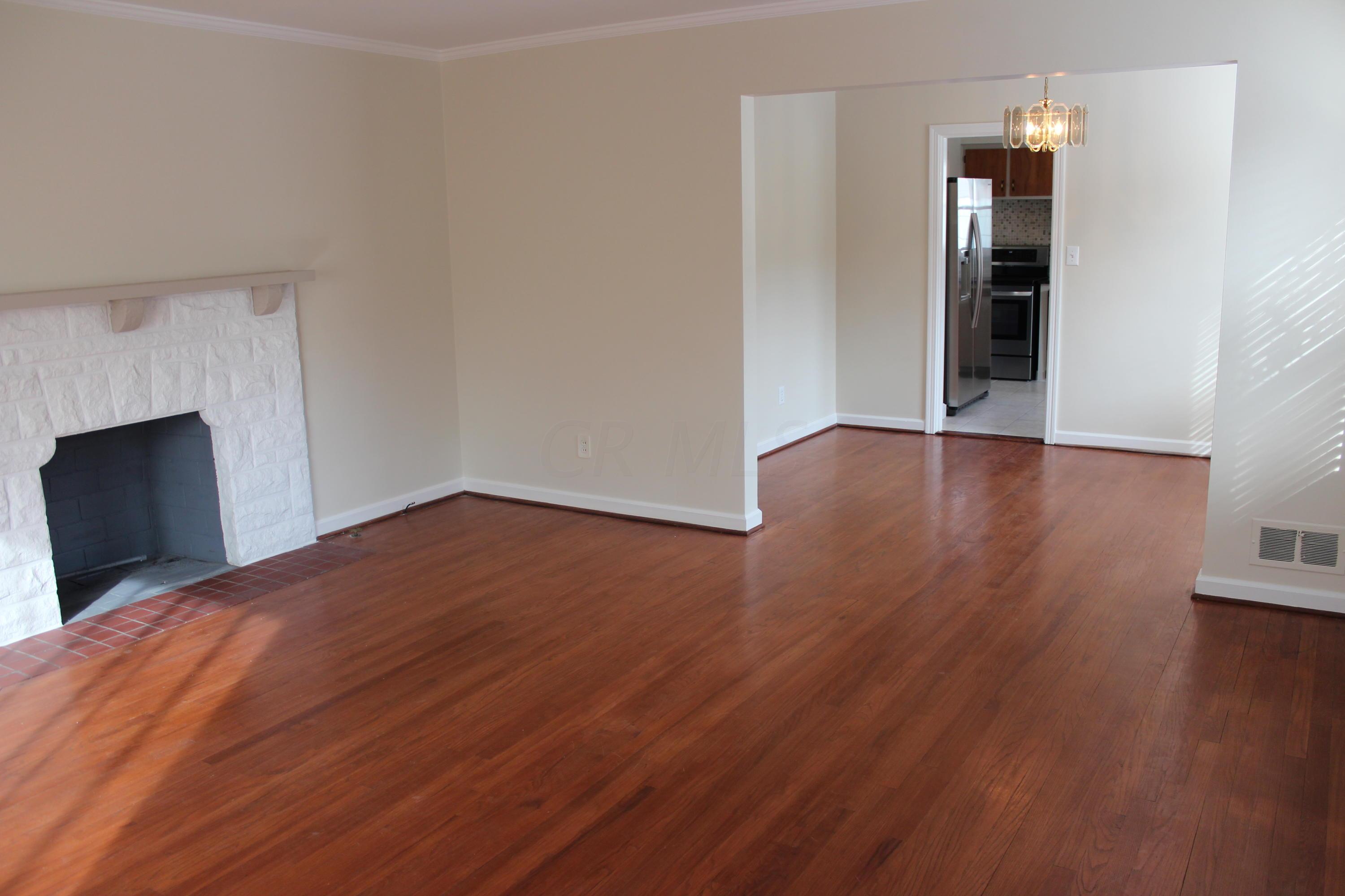 168 North Merkle Road Columbus, OH 43209 - Photo 5 of 29