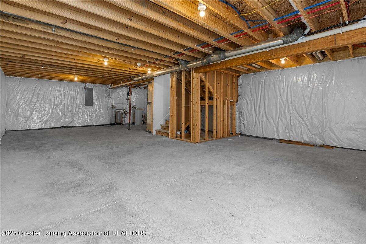 4535 Harper Road Mason, MI 48854 - Photo 31 of 38 14-Media Jett - 14