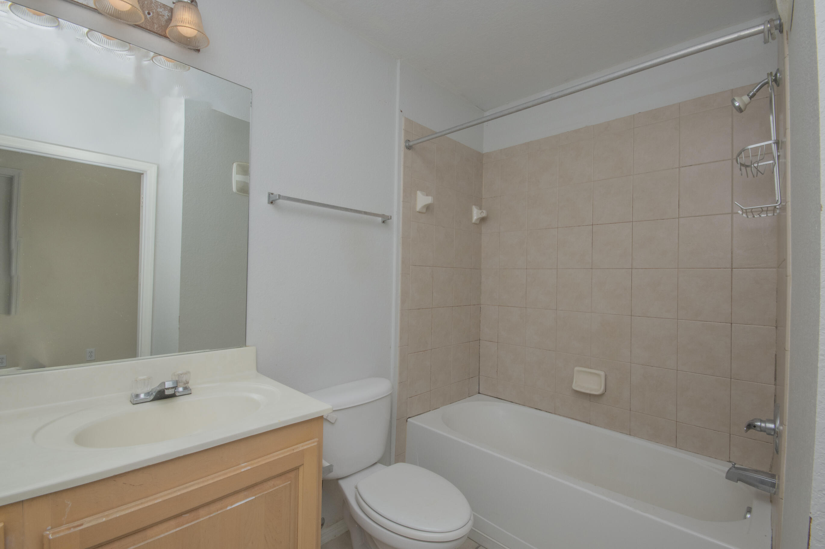703 Lighthouse Road, Unit 703 Panama City Beach, FL 32407 - Photo 17 of 31 DSC_3925
