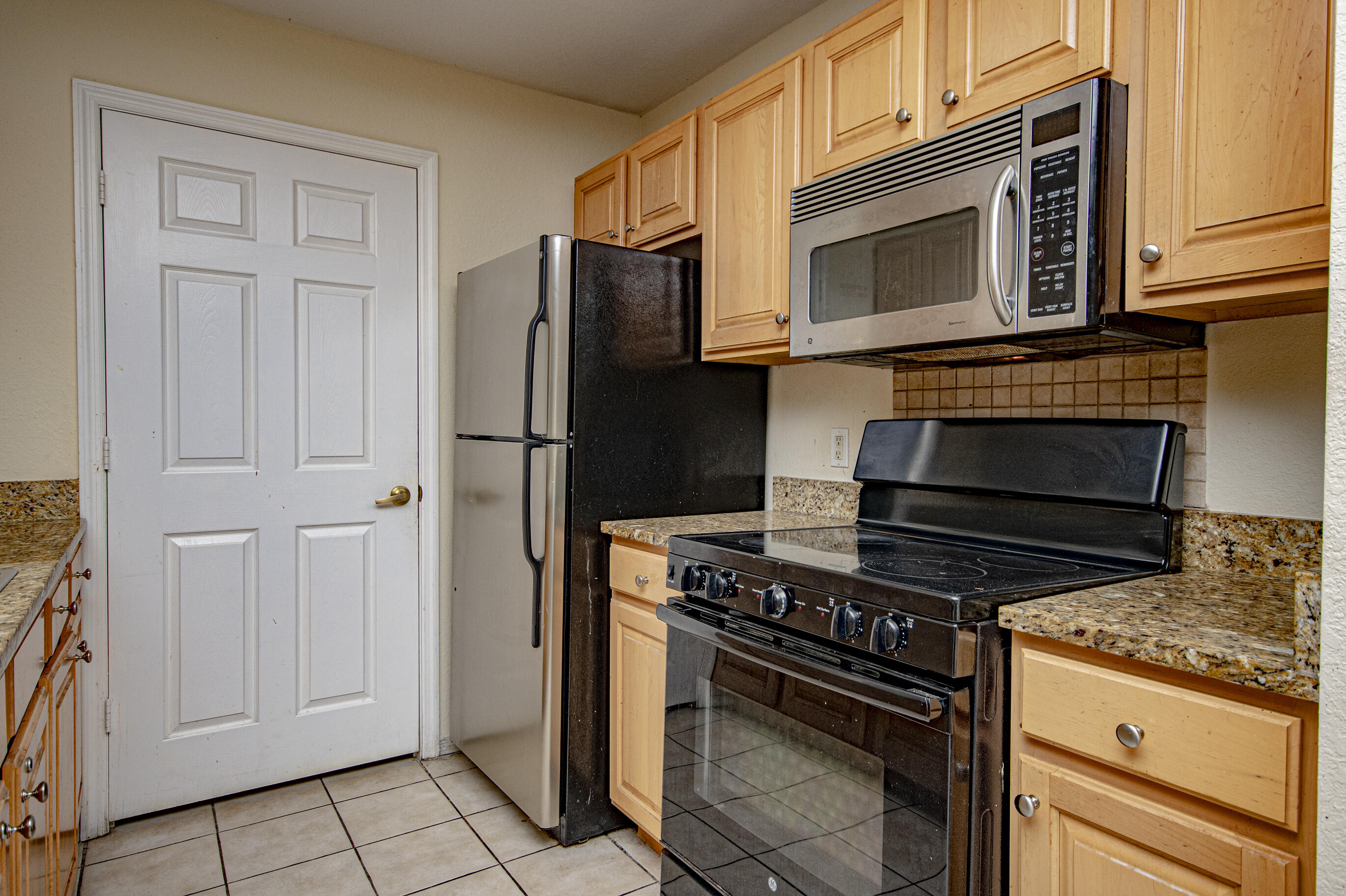 703 Lighthouse Road, Unit 703 Panama City Beach, FL 32407 - Photo 5 of 31 DSC_3853