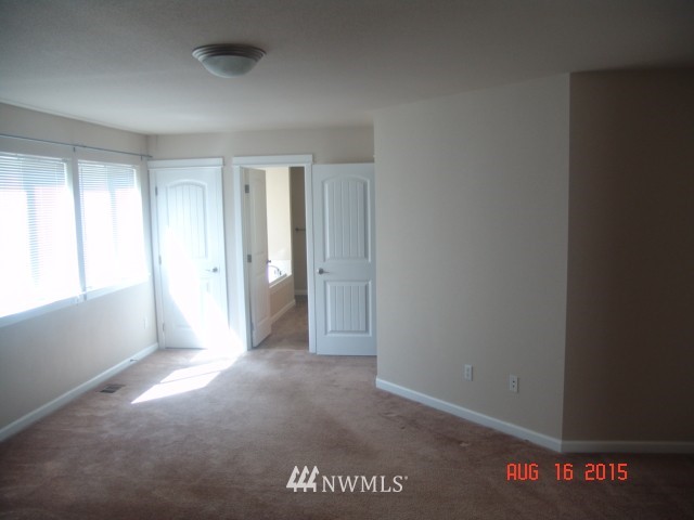 4216 Harris Road Southeast Port Orchard, WA 98366 - Photo 13 of 17 Gallery Image 13