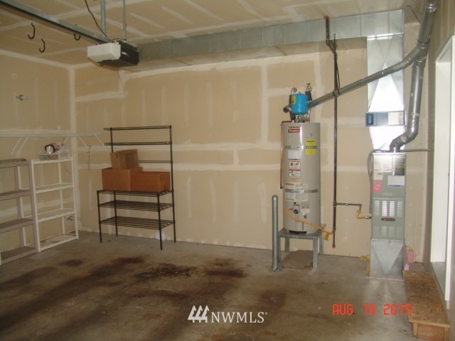 4216 Harris Road Southeast Port Orchard, WA 98366 - Photo 3 of 17 Gallery Image 3