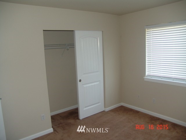 4216 Harris Road Southeast Port Orchard, WA 98366 - Photo 9 of 17 Gallery Image 9