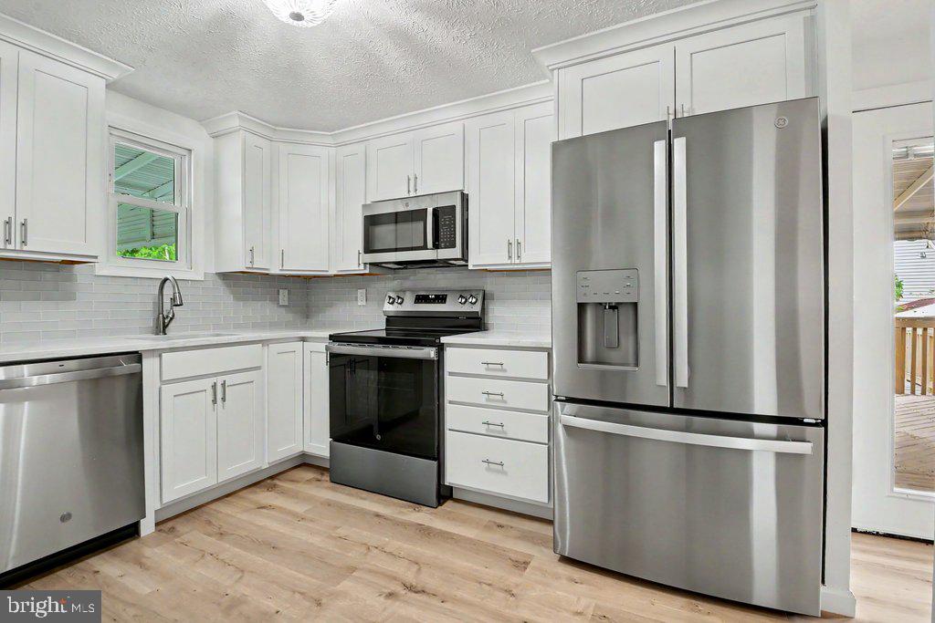 8614 Manorfield Road Baltimore, MD 21236 - Photo 12 of 37 Gallery Image 12