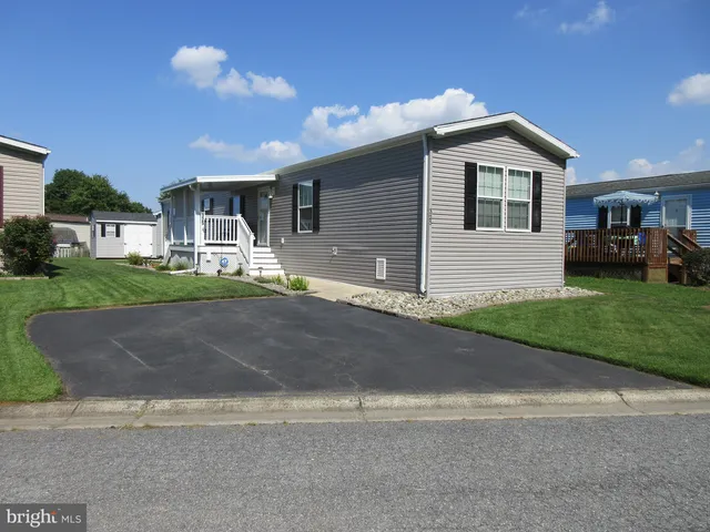 $104,900 | 325 Jacobs Loop, Bear, DE 19701
