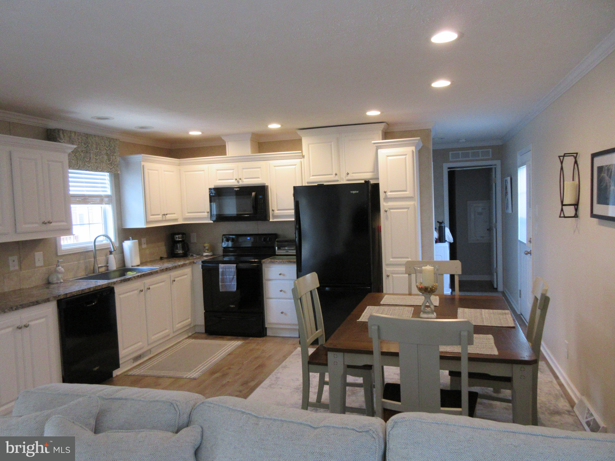 325 Jacobs Loop Bear, DE 19701 - Photo 18 of 28 Kitchen