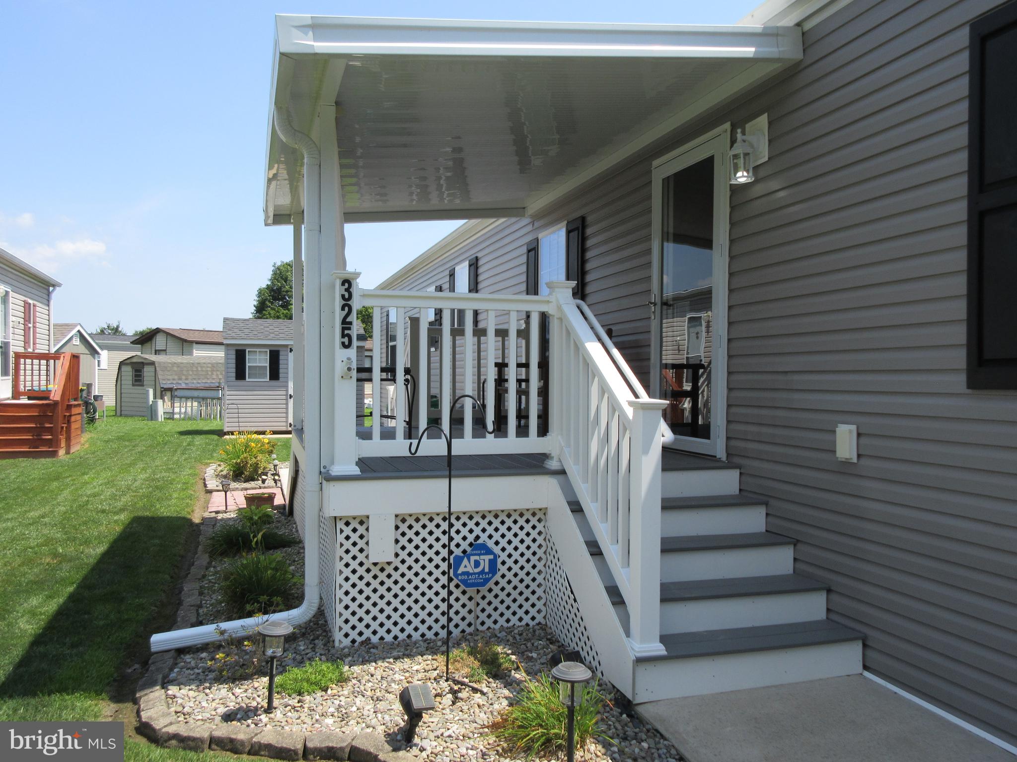325 Jacobs Loop Bear, DE 19701 - Photo 6 of 28 Deck