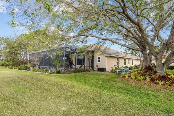 $995,888 | 3178 Southeast Indian Wells Place, Stuart, FL 34997