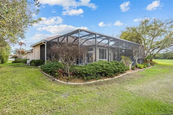 $995,888 | 3178 Southeast Indian Wells Place, Stuart, FL 34997