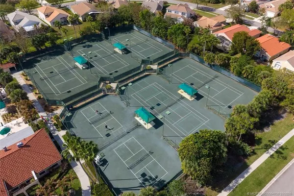 $995,888 | 3178 Southeast Indian Wells Place, Stuart, FL 34997