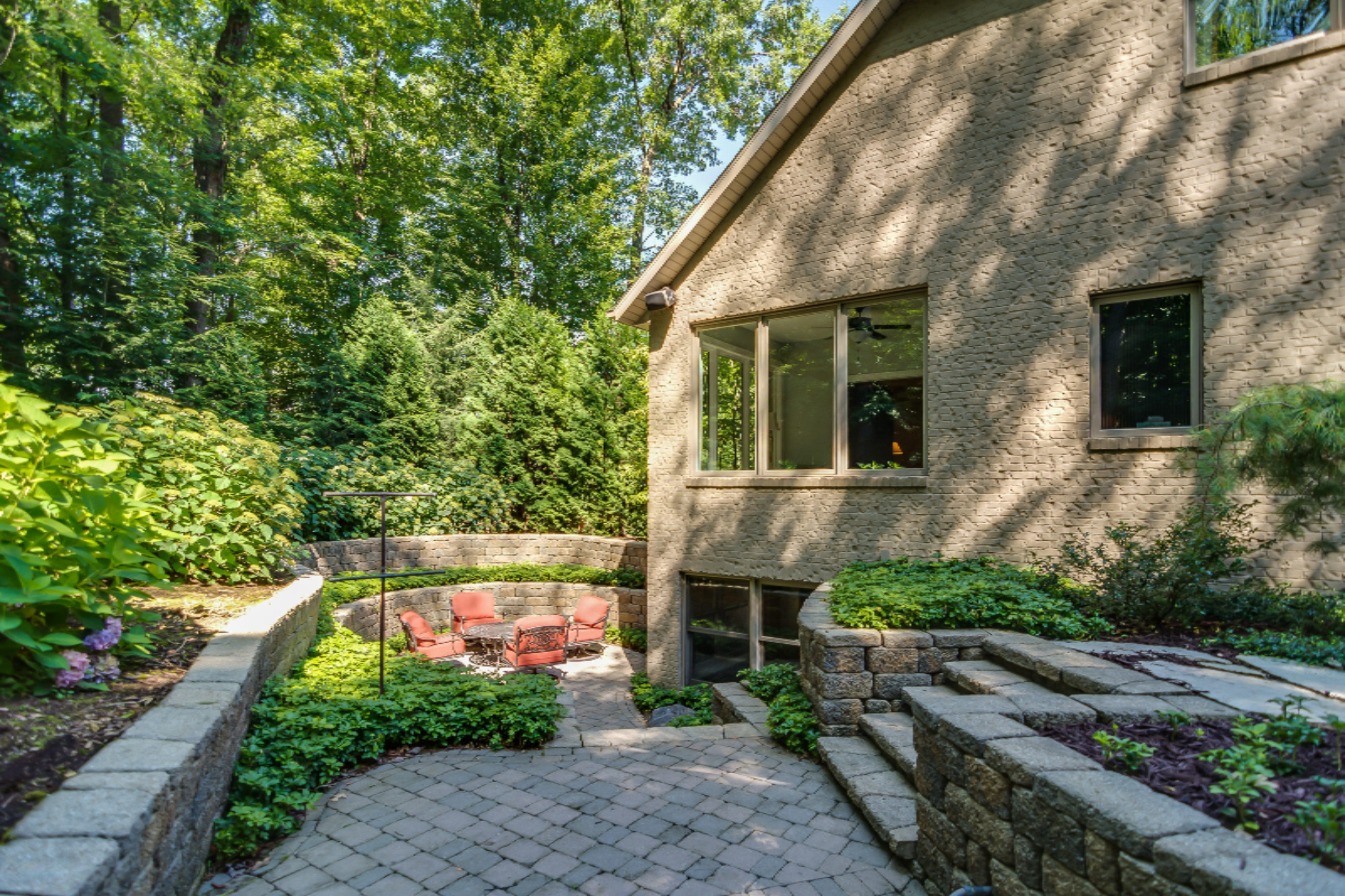 33145 Old Post Road Niles, MI 49120 - Photo 22 of 25 33145 Old Post Rd Niles MI-print-041-Sun