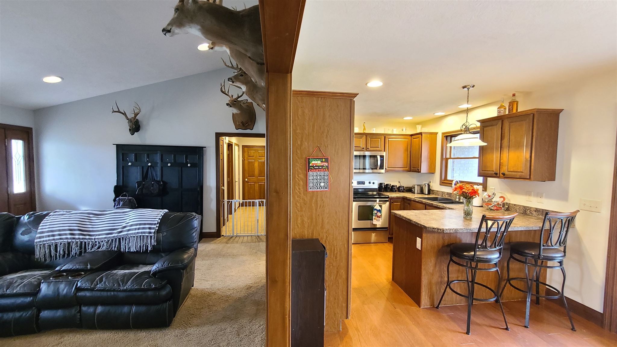 9180 Wiggins Road Poseyville, IN 47633 - Photo 5 of 25 Gallery Image 5