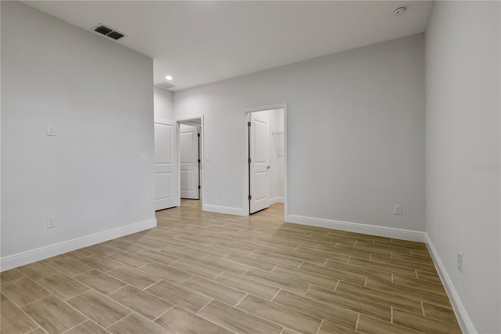 959 11th Avenue DeLand, FL 32724 - Photo 10 of 16