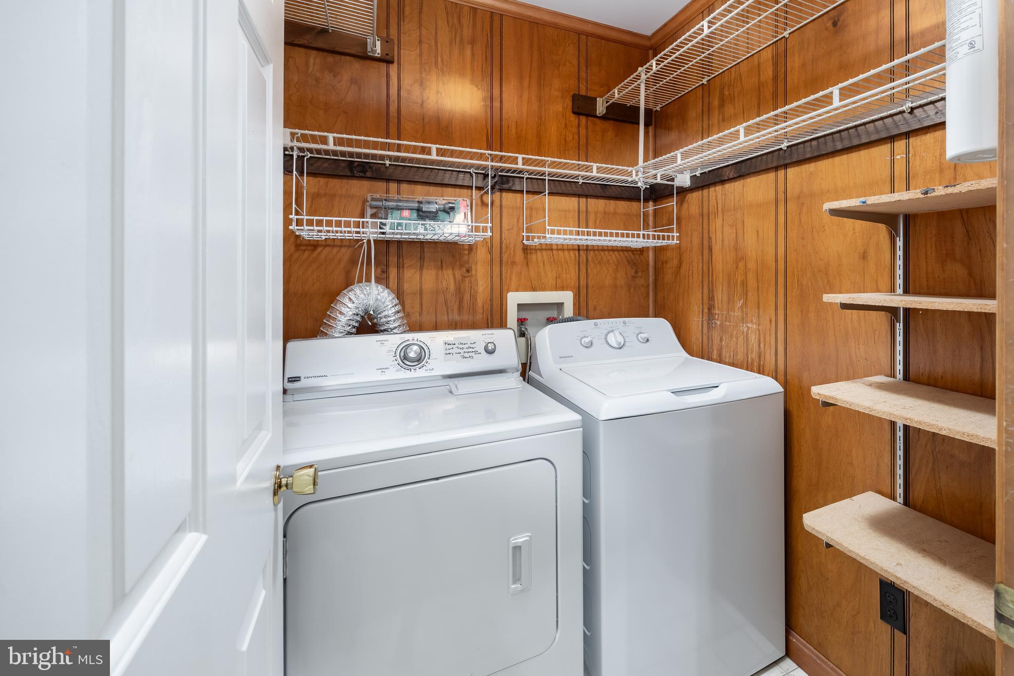 19 Brookside Road Ocean Pines, MD 21811 - Photo 20 of 80 a utility room with dryer and washer