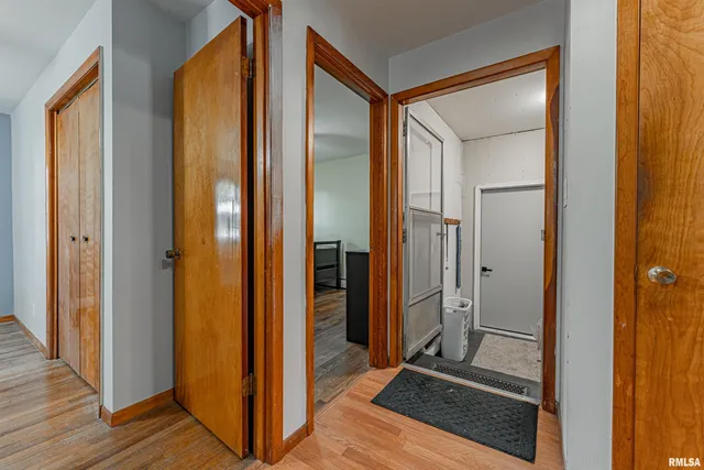 $119,000 | 1500 East Jefferson Street, Clinton, IL 61727