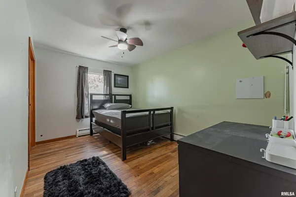 $119,000 | 1500 East Jefferson Street, Clinton, IL 61727