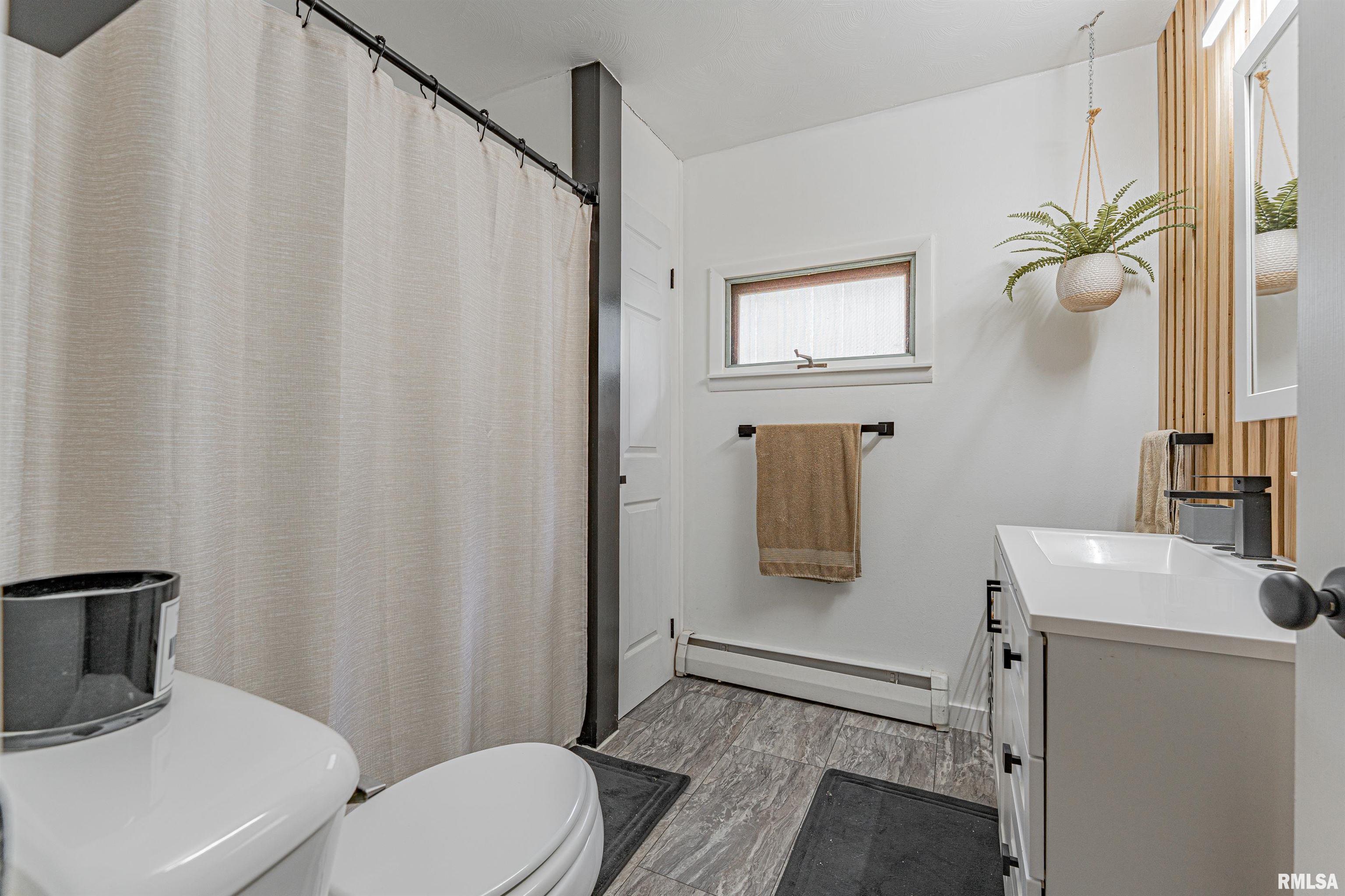 1500 East Jefferson Street Clinton, IL 61727 - Photo 17 of 21