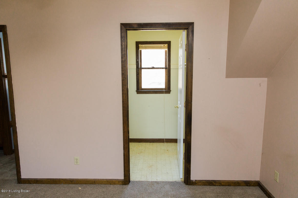 784 Waddy Road Waddy, KY 40076 - Photo 31 of 49 784waddyrd38