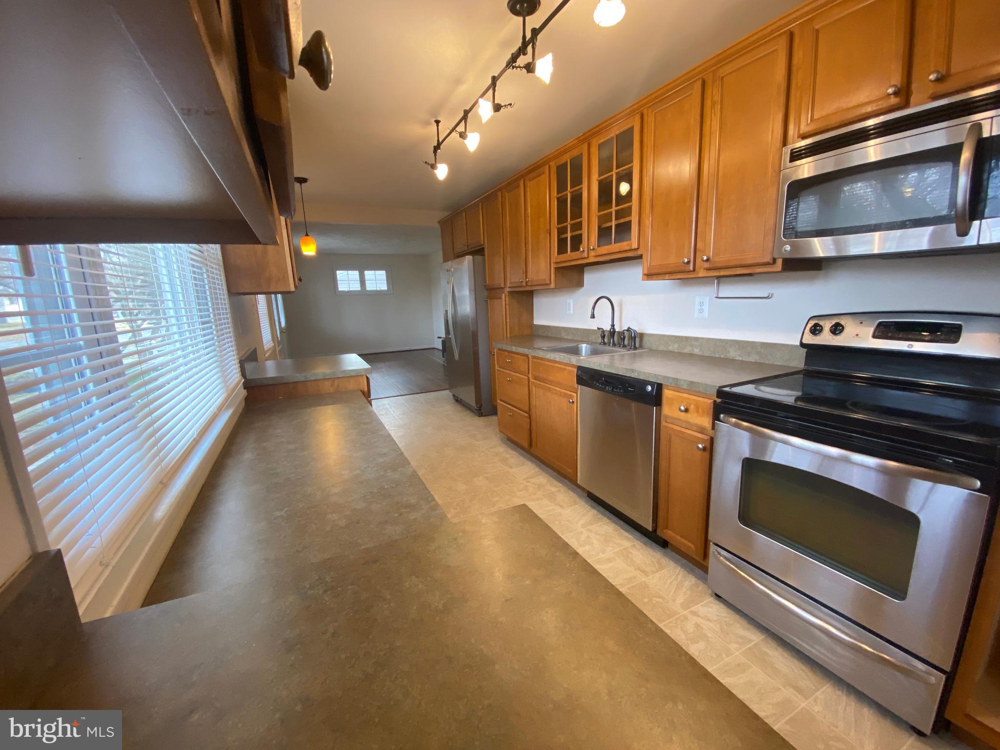 2921 Edgewood Road Bryans Road, MD 20616 - Photo 7 of 24 Gallery Image 7