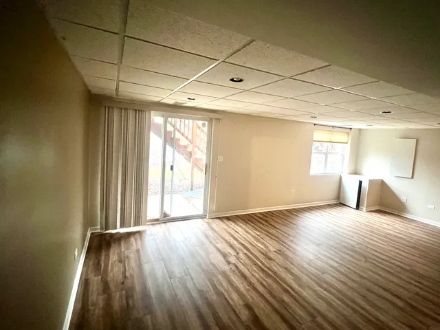 $3,100 | 300 Lunt Avenue, Unit 300, Schaumburg, IL 60193