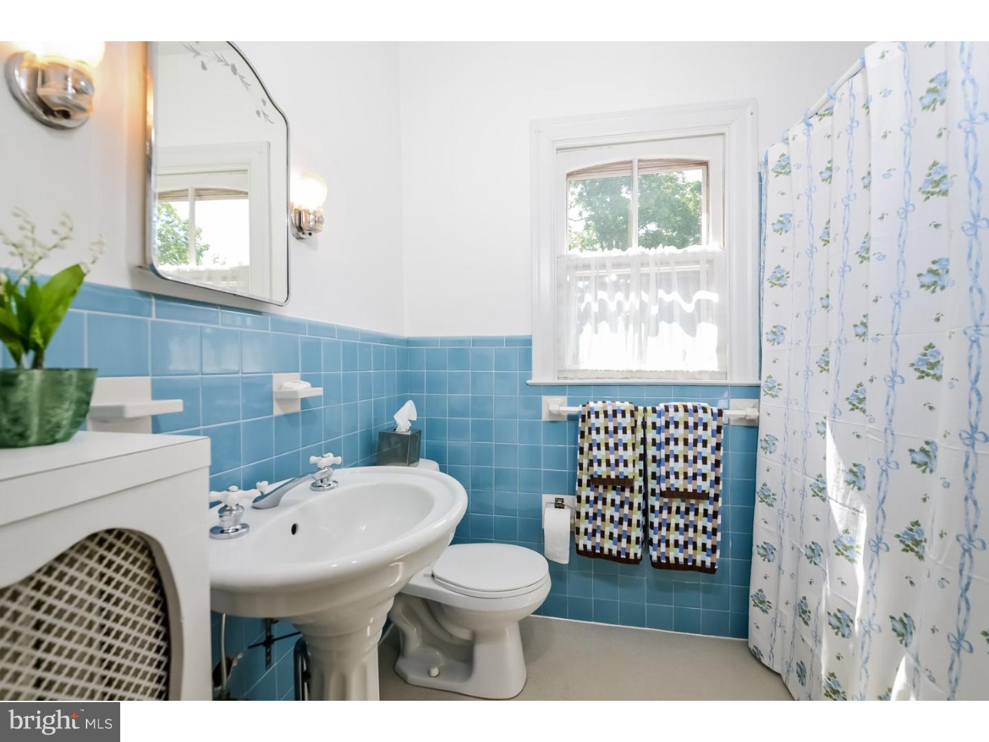 222 Cowpath Road Hatfield, PA 19440 - Photo 14 of 25 Master Bathroom