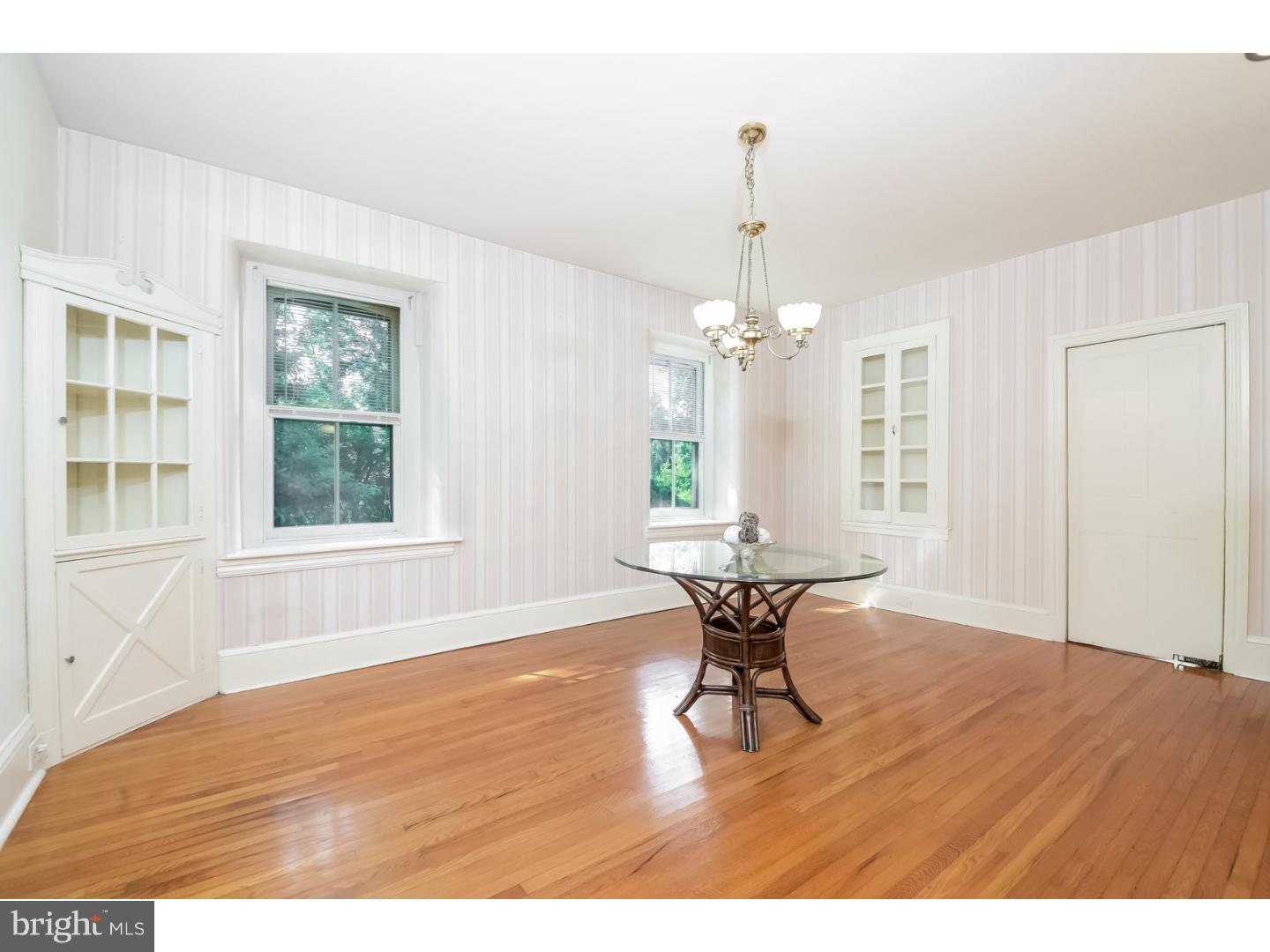222 Cowpath Road Hatfield, PA 19440 - Photo 8 of 25 Dining Room