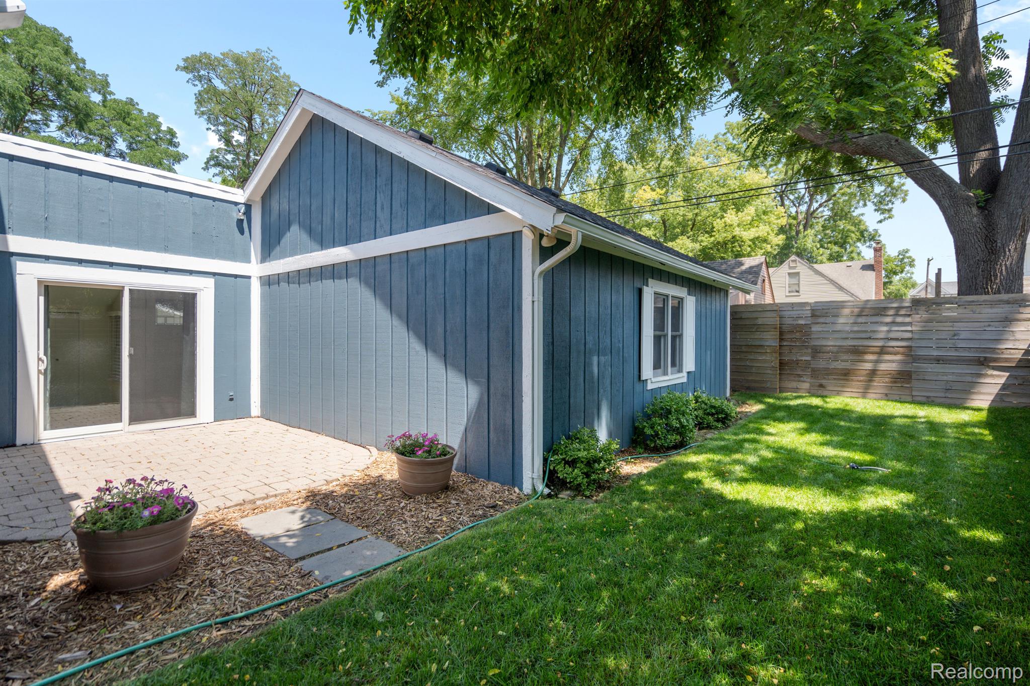 212 North Alice Avenue Rochester, MI 48307 - Photo 5 of 28 Gallery Image 5