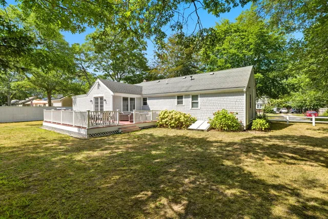 $699,500 | 68 Seaboard Lane, Hyannis, MA 02601