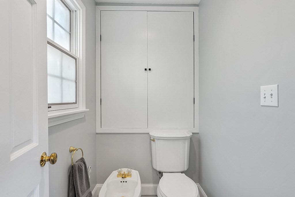 144 Bellows Hill Road Carlisle, MA 01741 - Photo 19 of 42 Gallery Image 19