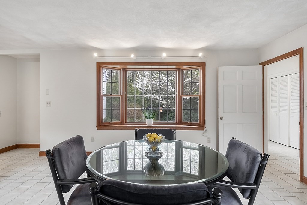 144 Bellows Hill Road Carlisle, MA 01741 - Photo 8 of 42 Gallery Image 8