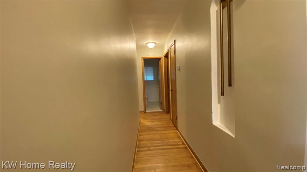 22130 Avon Road Oak Park, MI 48237 - Photo 11 of 33 Gallery Image 11