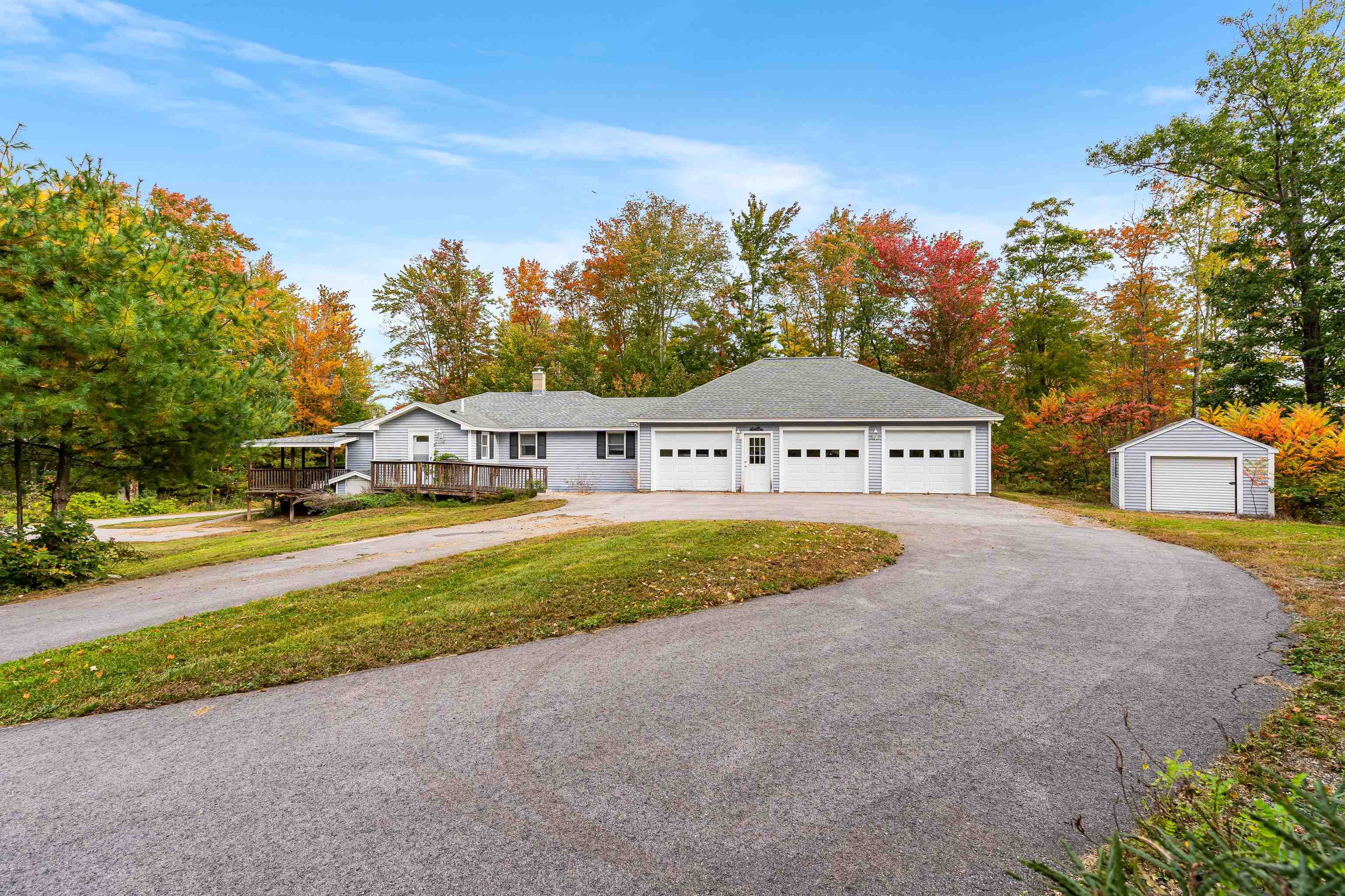 2131 Dover Road Epsom, NH 03234 - Photo 1 of 40