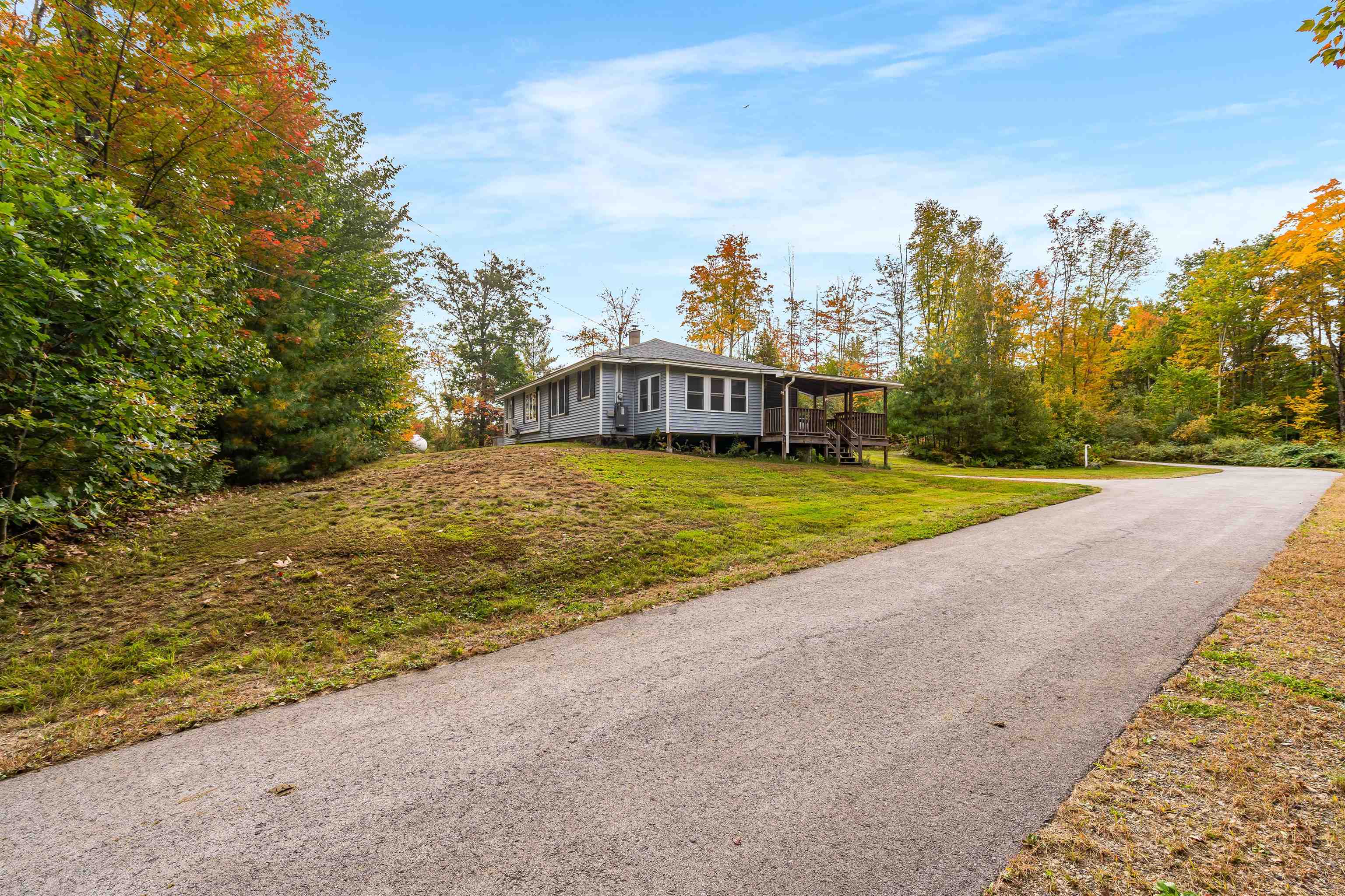 2131 Dover Road Epsom, NH 03234 - Photo 2 of 40