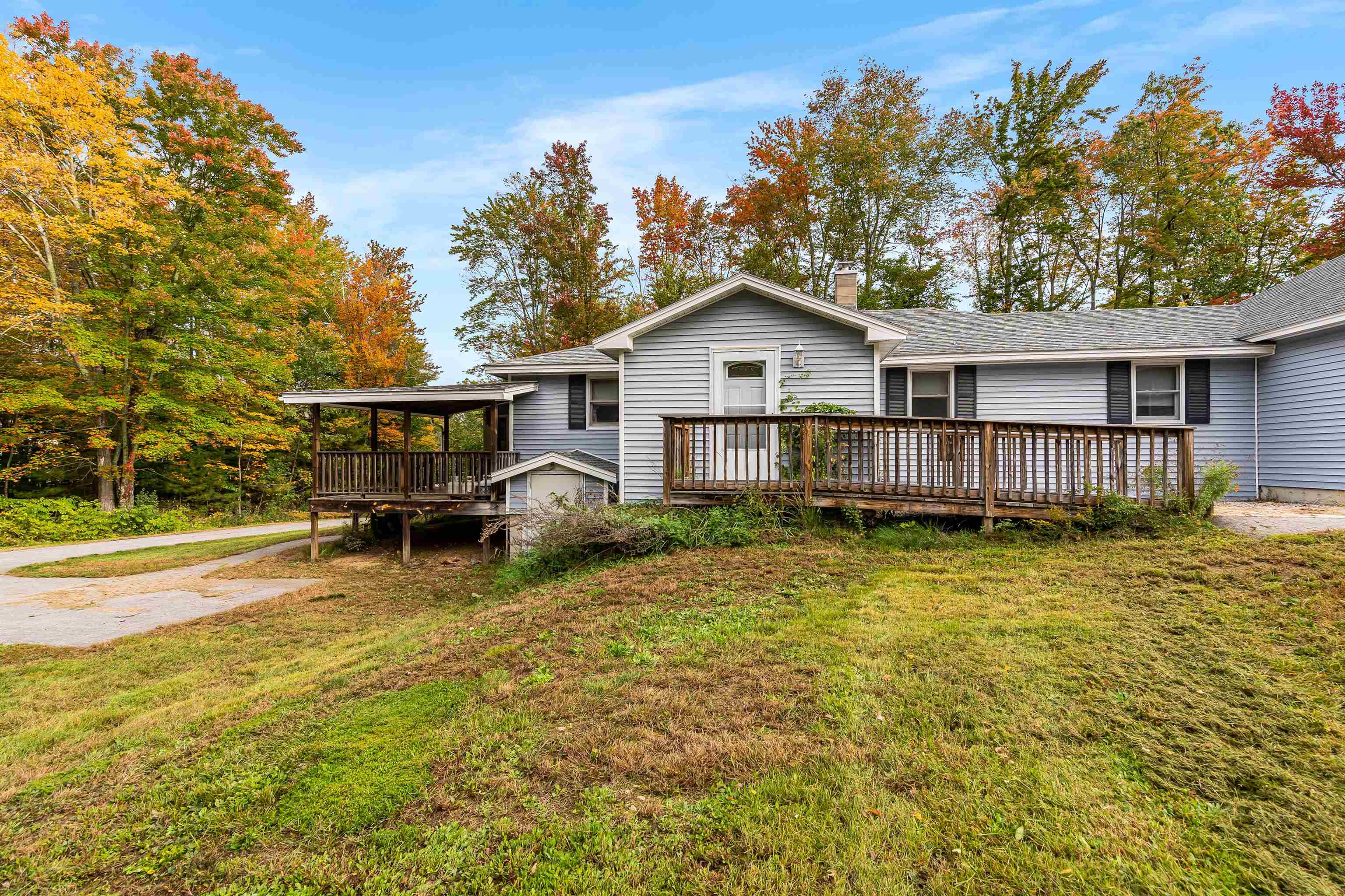 2131 Dover Road Epsom, NH 03234 - Photo 17 of 40